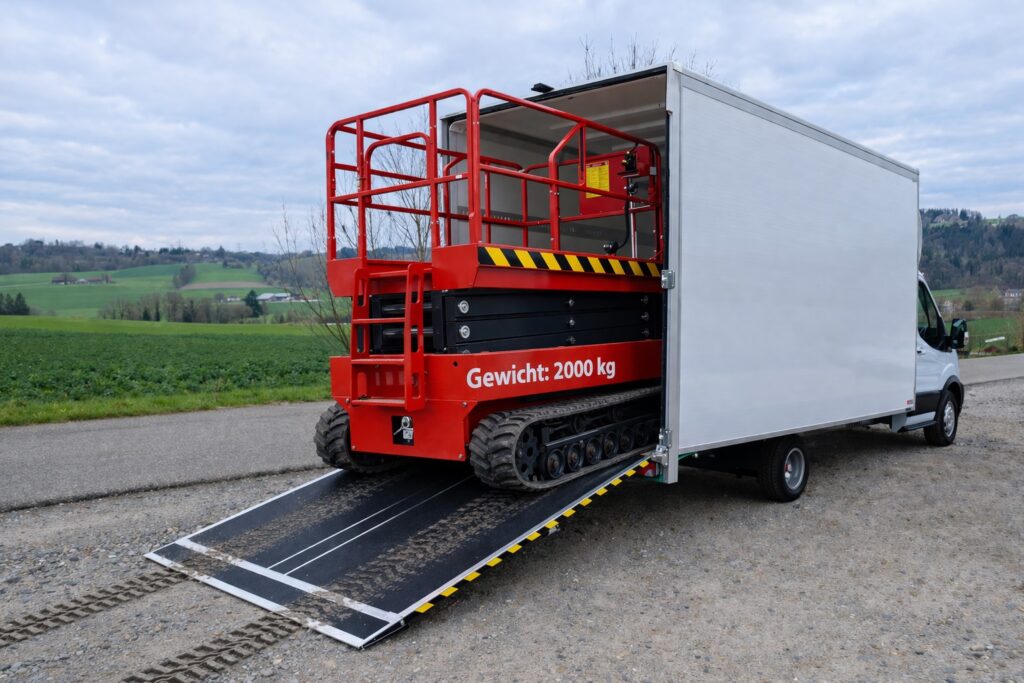 Neuentwicklung Lieferwagen mit 3.5 Tonnen Gesamtgewicht mit einer unglaublichen Nutzlast von 2050 kg