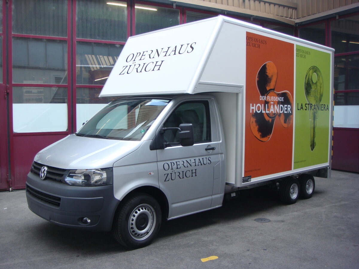 Eventmanagement : véhicules de transport événementiel, camions