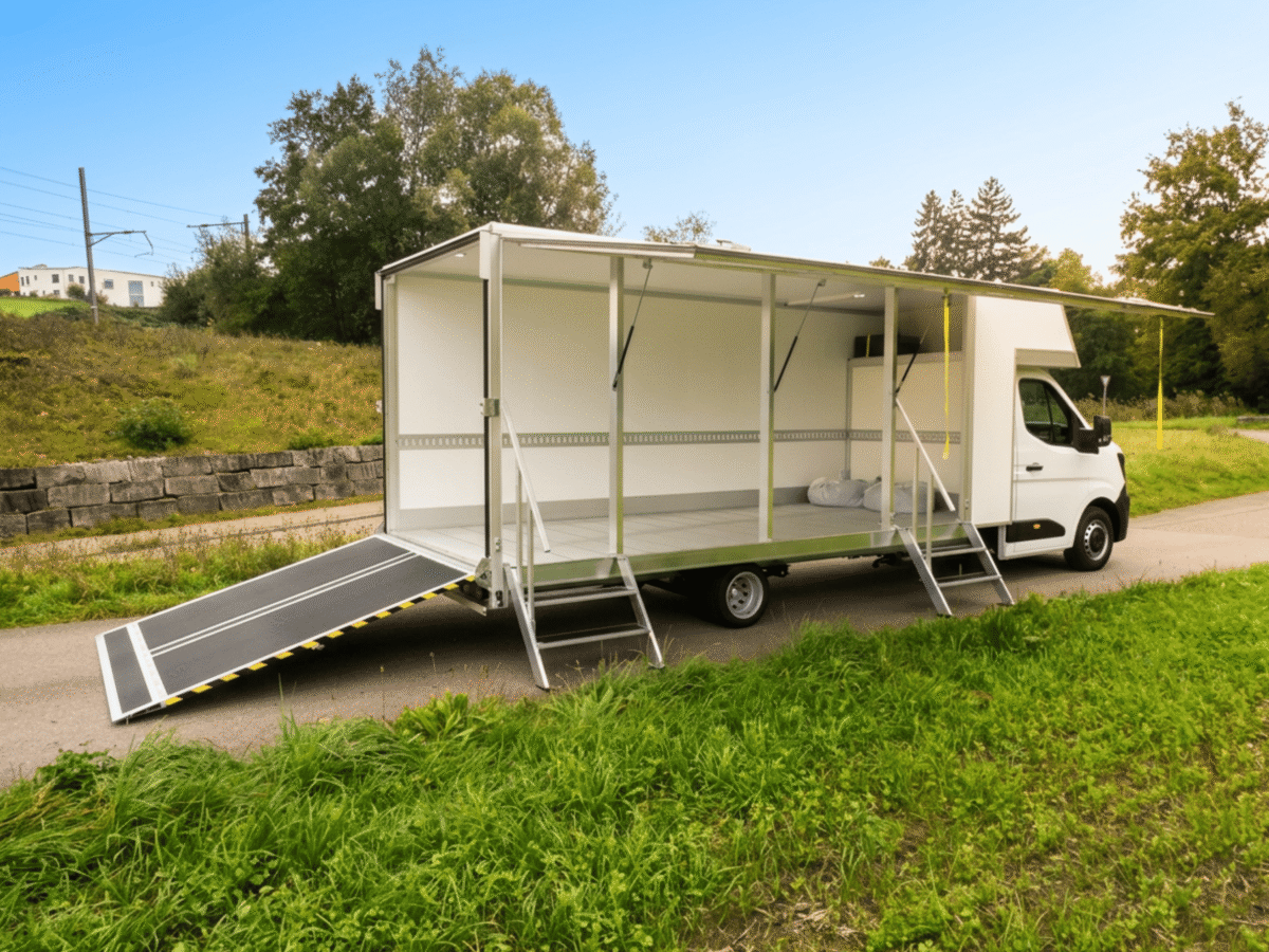 Mobiler Marktstand Baldinger-Spezialfahrzeuge