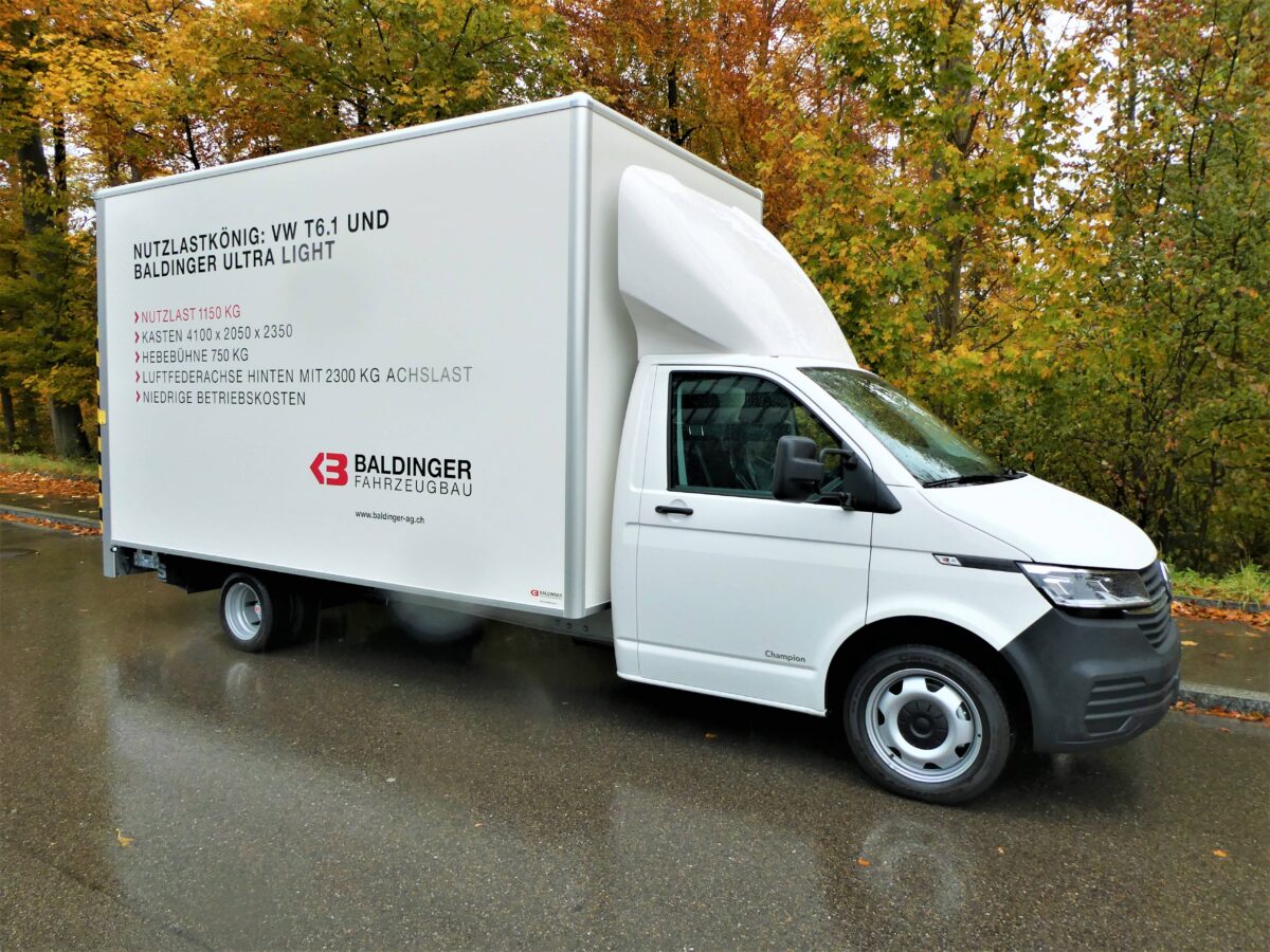 Nutzlastkönig VW T6 weiss mit Baldinger Kühlkoffer und Ultra Light Chassis leichter